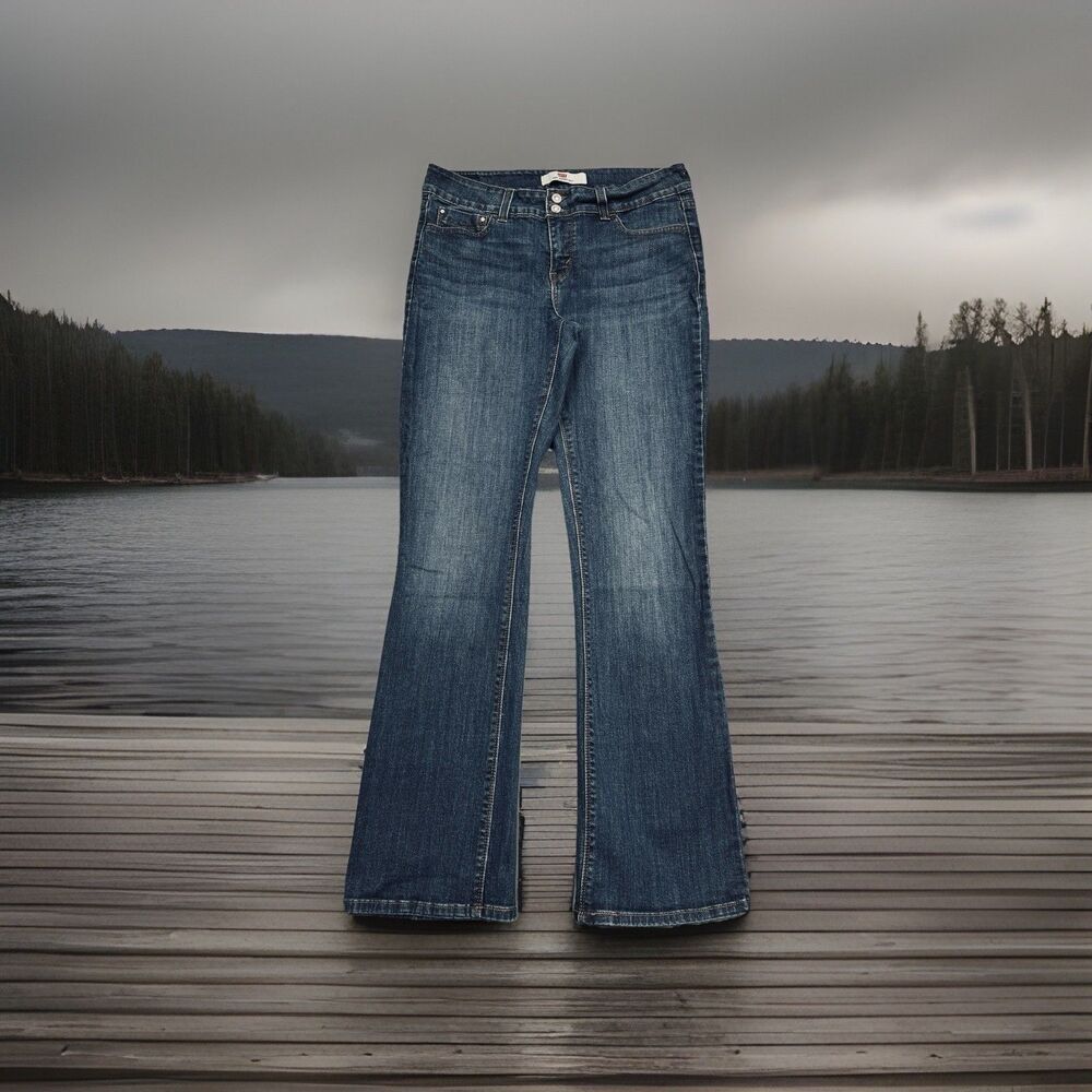 Levis 526 Slender Bootcut Jeans 8 (30x31) Dark Wash Blue Denim Stretch Womens